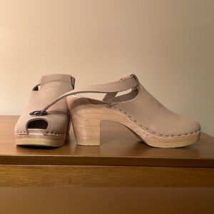 Sven, Halter Top Peep Toe High Heel Clogs, Mocha Nu Buc size 37